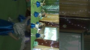 Танец "Новогодние игрушки " в детском саду