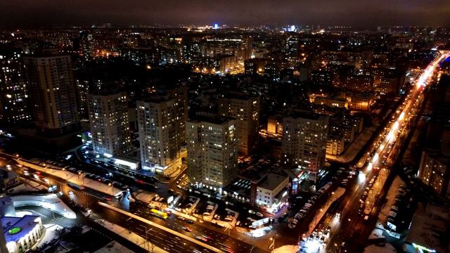 Первый снег в ночном Минске смотреть онлайн