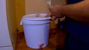 Бродильная емкость