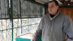 Готовим пчел в зиму. Кормовая рамка за заставной, часть 2.