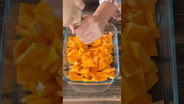 Тыква с сыром в духовке #Shorts смотреть онлайн