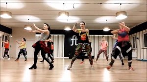 Утренняя танцевальная разминка Katarzyna Cyunczyk Zumba