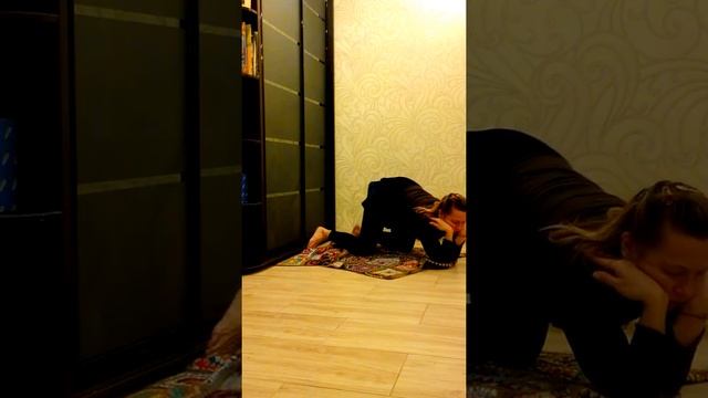 Гімнастика (108 имен Богини-Матери) смотреть онлайн