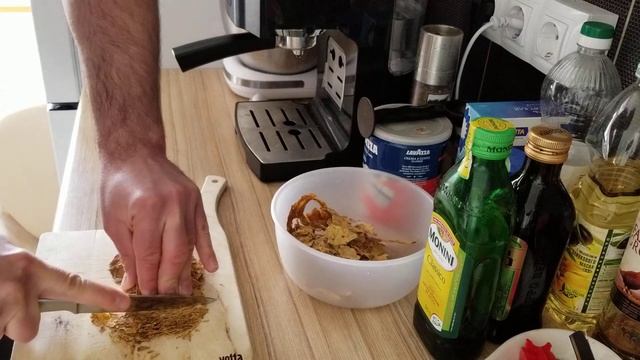 Как в домашних условиях порезать стрипс смотреть онлайн