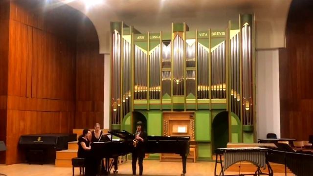 «Полёт Шмеля» / Софья Тюрина смотреть онлайн