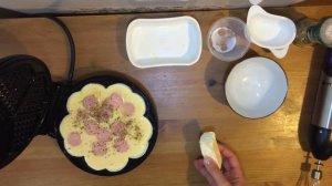 Вкусный омлет в вафельнице