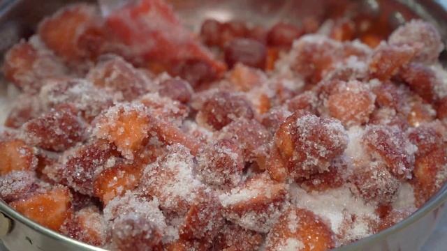 Густе Варення з Полуниці ,як варити варення з полуниці, варення з клубніки,Полуниця рецепт варення смотреть онлайн