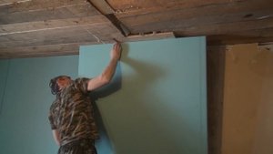 Дача 24. Как подготовить стену к укладке плитки. Мокрый гипсокартон