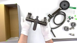 Смеситель Fmark FS8225Q (матовое золото) для ванны и душа