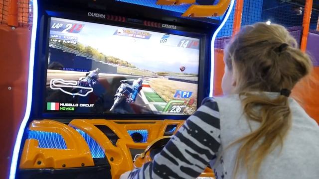 Aspan park в Алматы// ТЦ Форум смотреть онлайн