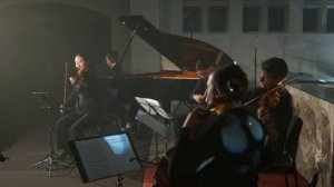 Florian Christl, The Modern String Quintet - Close Your Eyes (Live)
