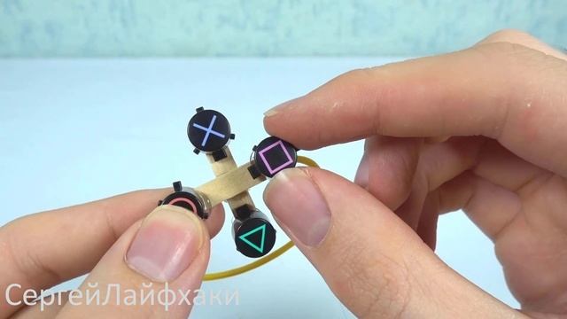 ПЕТАРДЫ ПРОТИВ ЭЛАСТИЧНОЙ ИГРУШКИ смотреть онлайн