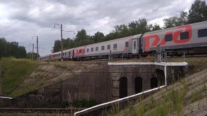 Электровоз ЭП20-021 с поездом 102 Москва - Адлер