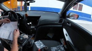 Хендай Солярис замена родной магнитолы на штатную с большим экраном