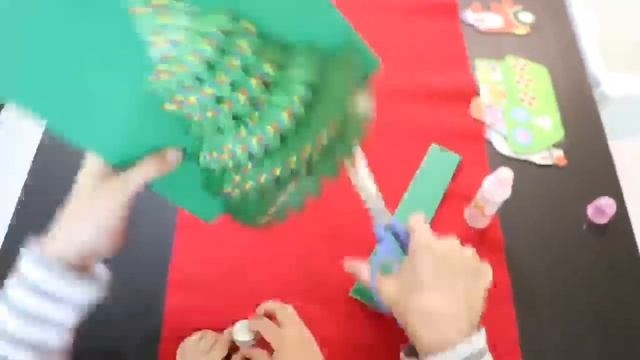 Новогодняя поделка «Елочка»