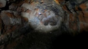 Старинный подвал с подземными ходами