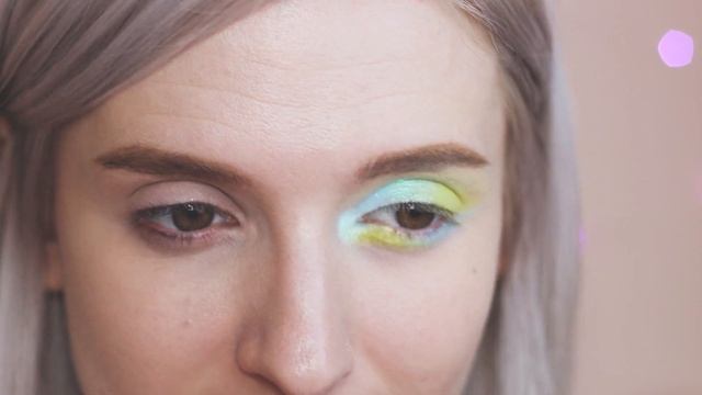 COLOUURPOP|aura & out| ПЕРВЫЕ ВПЕЧАТЕЛНИЯ|2 МАКИЯЖА|СВОТЧИ смотреть онлайн