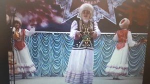 Башкирский танец с пиалами, руководитель Валиева Э.М.