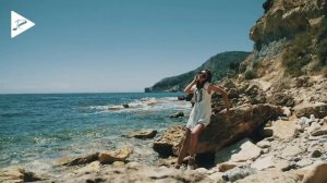 Housenick - Clossing Doors.mp4