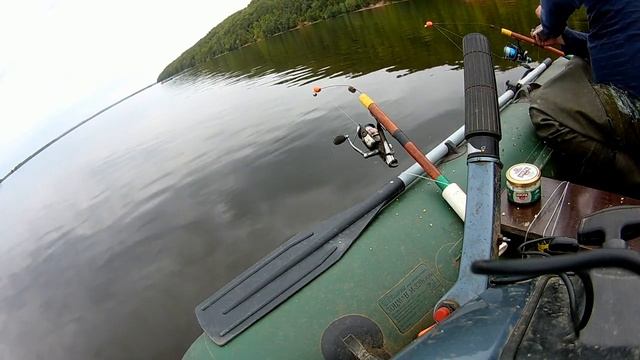 Волга: Ловля леща на яйца. смотреть онлайн