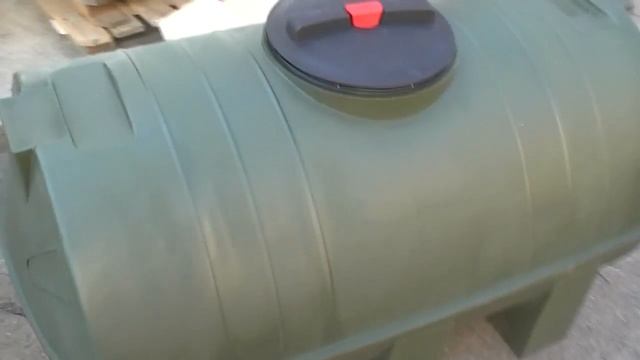 Емкость пластиковая 630 л. смотреть онлайн