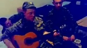 АРМЕЙСКАЯ ПЕСНЯ-ЕДУ НА РОДНОЙ ВОКЗАЛ.mp4