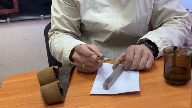 Уход за ножом - направка бруском для заточки - обработка маслом