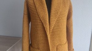 Кардиган с шалевым воротником связанным одновременно с полочкой