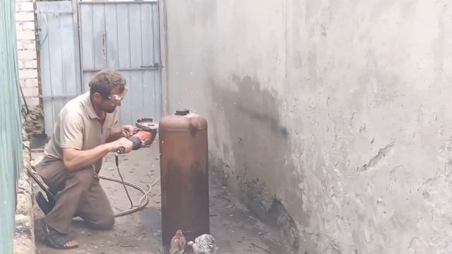 Как безопасно разрезать газовый баллон смотреть онлайн