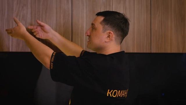 СОВМЕСТИЛИ КУХНЮ С ПРИХОЖЕЙ?! | УМНАЯ КУХНЯ С АЛИСОЙ | Обзор и рум-тур | ДИЗАЙН МЕБЕЛИ