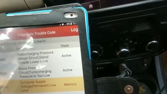 DTC TROUBLE CODE DF569 Renault Duster car check light issue смотреть онлайн