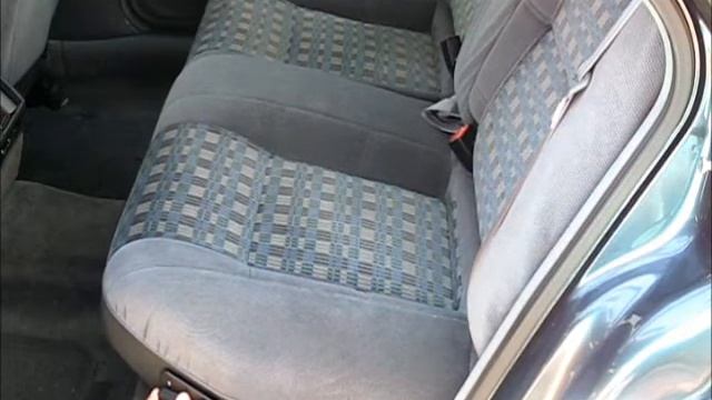 Renault Safrane - Bancos traseiros eléctricos смотреть онлайн