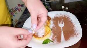 ДОМАШНИЕ ТВОРОЖНЫЕ СЫРНИКИ С МАНКОЙ.???