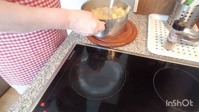 МОЕ ЛЮБИМОЕ ТЕСТО НА КЕФИРЕ /ТЕСТО КАК ПУХ. смотреть онлайн