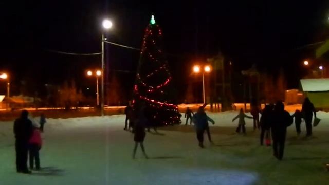 Коряжма - ёлка у интерната 21\12\2014 смотреть онлайн