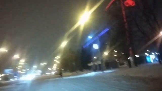 Вечерние покатушки по заснеженному Харькову. смотреть онлайн