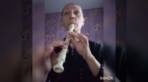 Зелёные рукава на блокфлейте