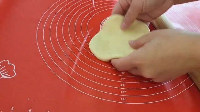 ВЫ ЗАБУДЕТЕ ПРО ПИРОГ! СОСЕДКА ПО ДАЧЕ ДАЛА РЕЦЕПТ! МЫ КУШАЕМ УЖЕ МЕСЯЦ И ЕЩЕ ХОТИМ! смотреть онлайн