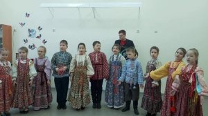 Фольклорный ансамбль "Златоцвет"-"Коляда-маляда прокатила молода", калядка