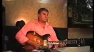 Миллион миллион алых роз на гитаре.Гитарист Эльшад