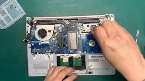 Asus Zenbook UX303L disassembly