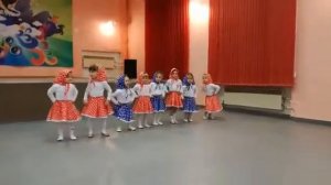 Танец "Мы-милашки, куклы-неваляшки"
