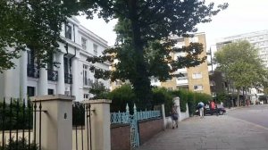 LONDON WALK (2019) --- from HOLLAND PARK Station to NOTTING HILL GATE Station