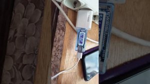 Наушники Lenovo, не работает зарядное устройство.