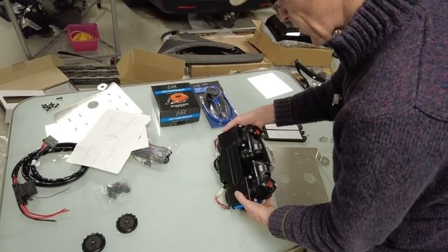 Rear Door Compressor Mounting Bracket for new Land Rover Defender L663Rear Door Compressor Mounting смотреть онлайн