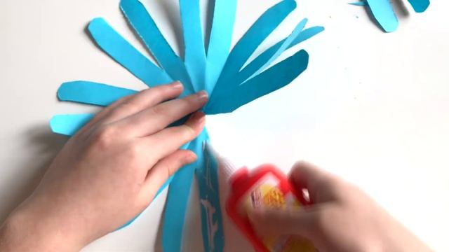 ЦВЕТЫ из ПОДРУЧНЫХ МАТЕРИАЛОВ Своими руками. Из бумаги на 8 марта (Эмилия) Оригами смотреть онлайн