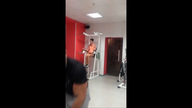 Мега бицепс смотреть онлайн