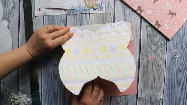 Бюджетный детский скрап альбом: 1 разворот. Мастер класс смотреть онлайн