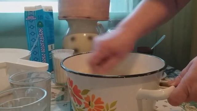 Дрожжевые оладьи,старинное русское блюдо.