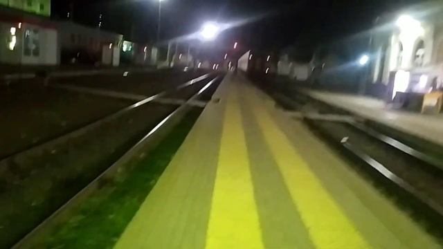 Россошь. Поезд №251 Владикавказ - Санкт-Петербург, стоянка по станции Россошь / Rossosh Station